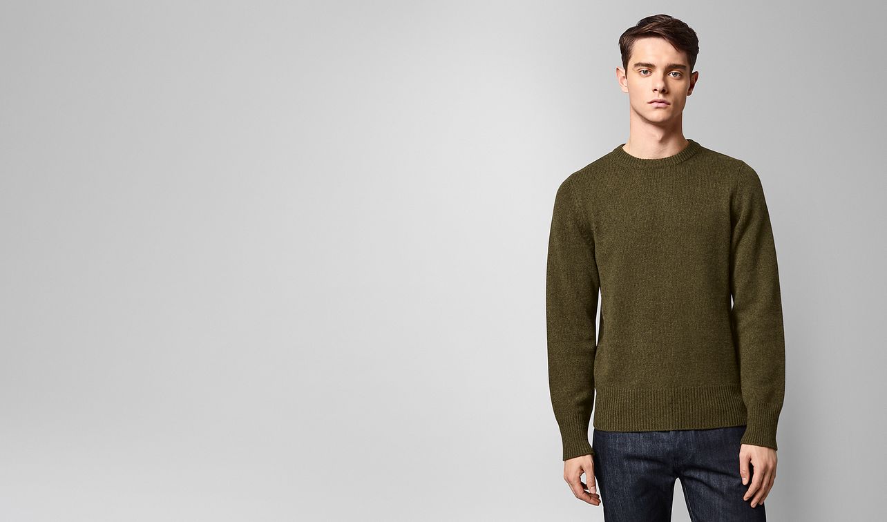 pullover in cashmere landing