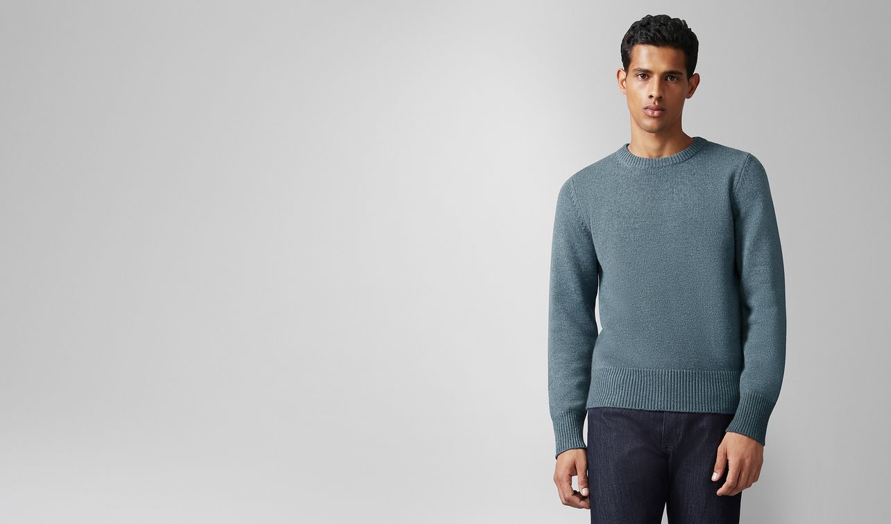 pullover in cashmere landing