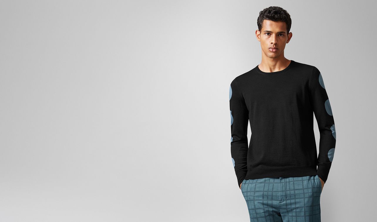 sweater in wool landing