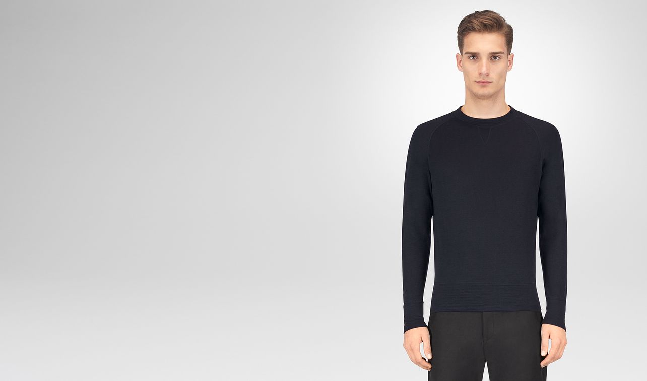 dark navy cotton t-shirt landing