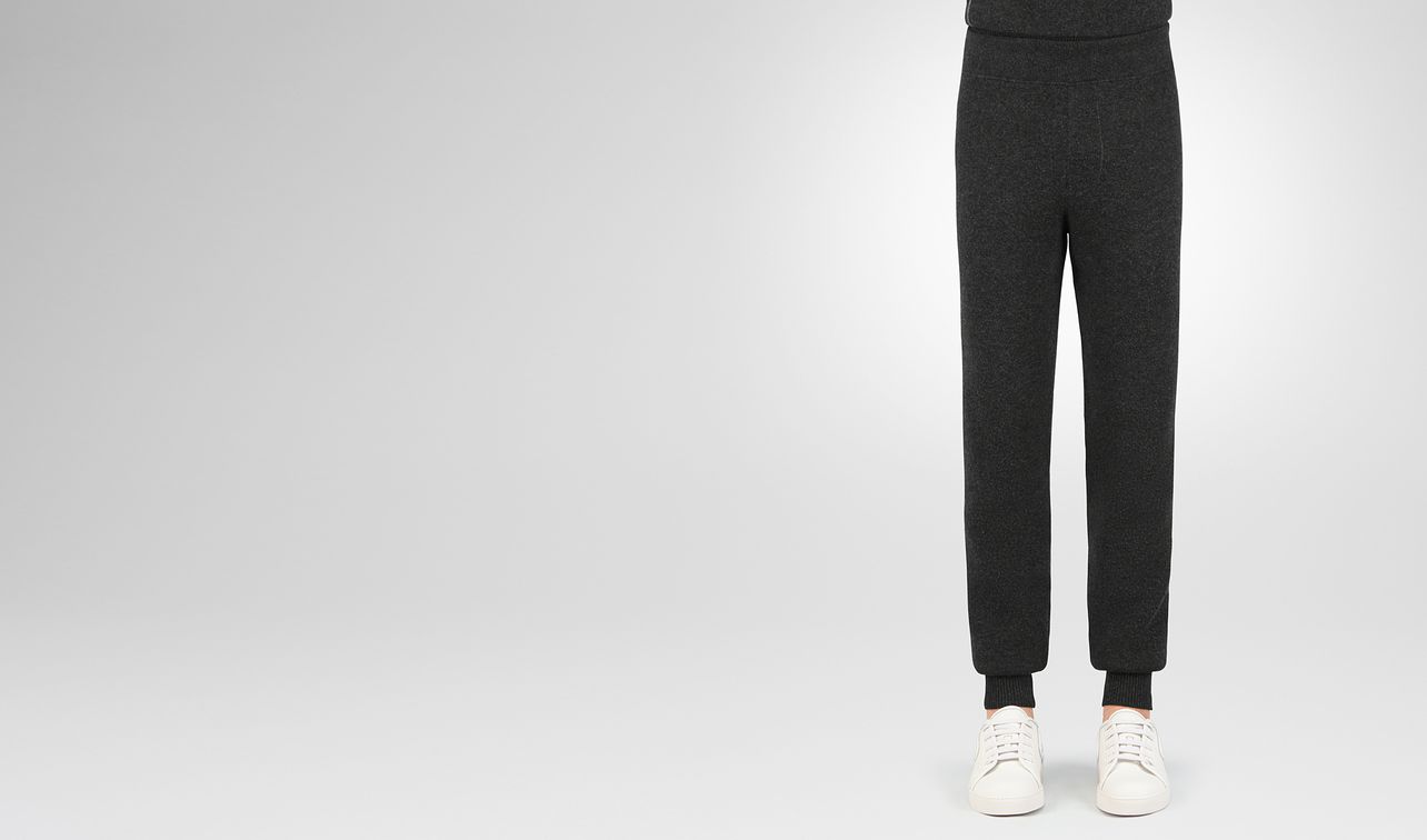 pantalon en cachemire et laine dark grey landing