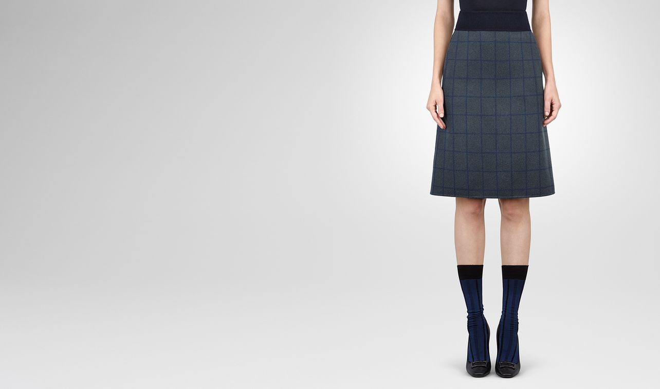 gonna in cashmere dark navy landing