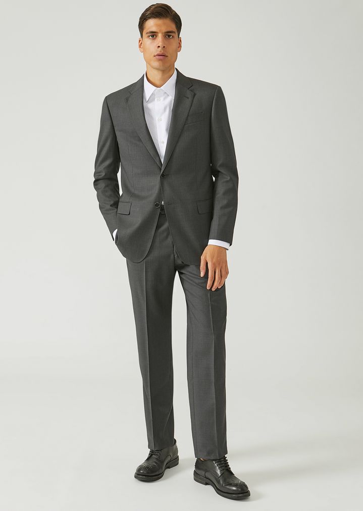 Traje de corte estándar de pura lana virgen con chaqueta con botonadura sencilla Traje de corte estándar de pura lana virgen con chaqueta con botonadura sencilla