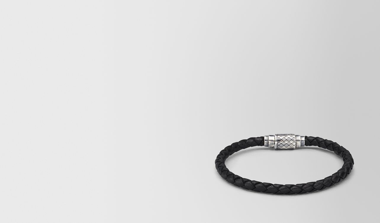 bracelet in nero intrecciato nappa leather sterling silver, intrecciato details landing