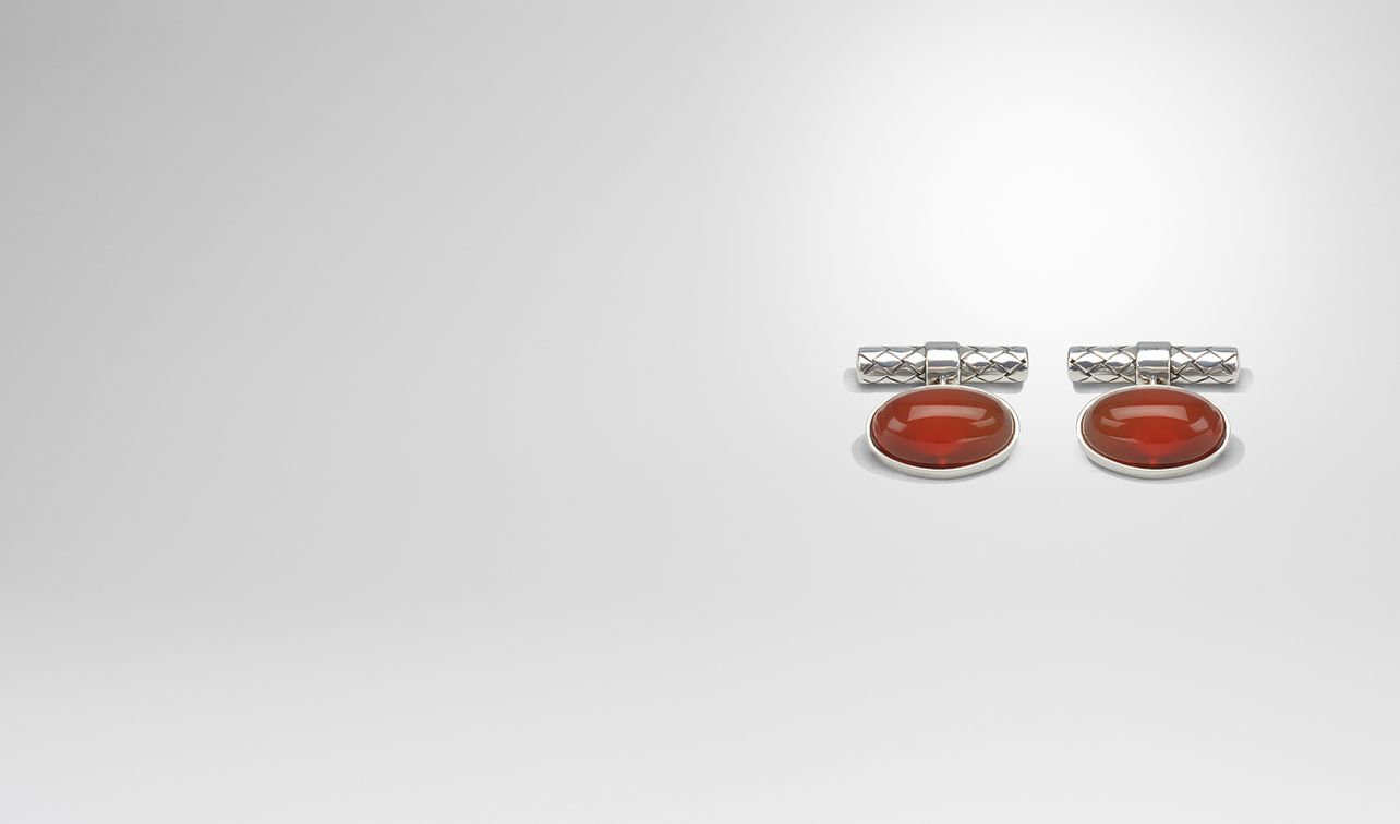 cufflinks in silver and corniola stones, intrecciato detail landing
