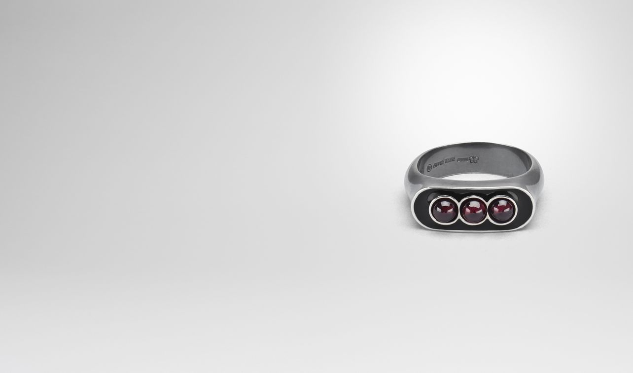 nero enamelled silver ring landing