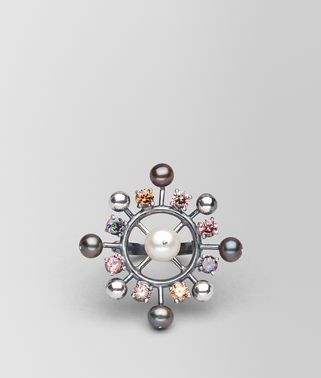 RING IN PEARL AND ZIRCONIA