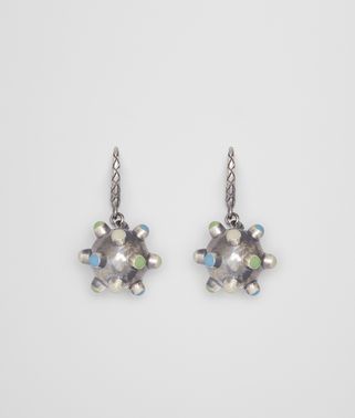 EARRING IN ENAMEL AND SILVER 