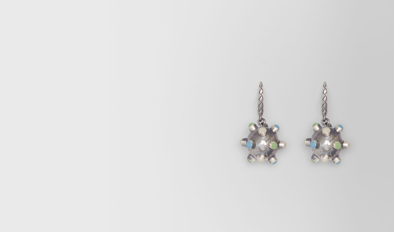 earring in enamel and silver landing