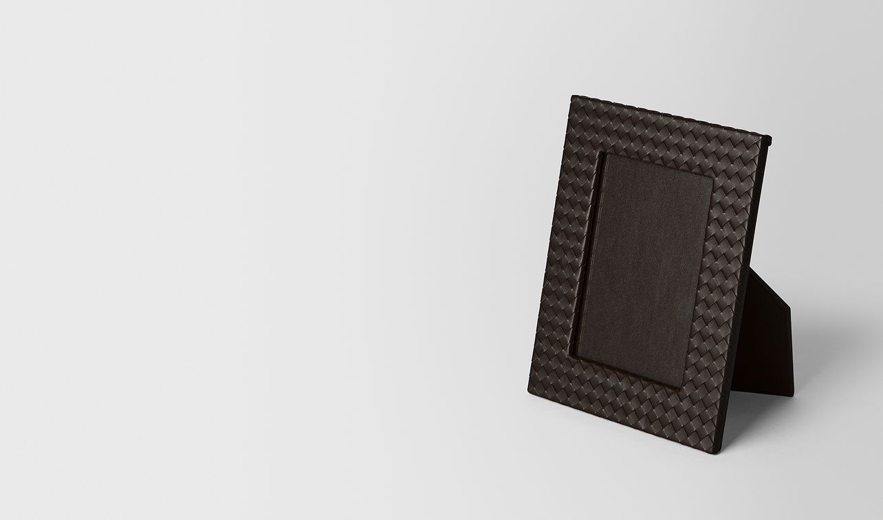 espresso intrecciato nappa leather medium photo grame landing