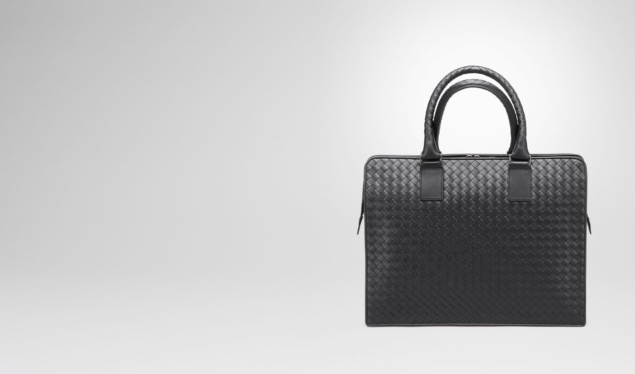 briefcase in nero intrecciato vn landing