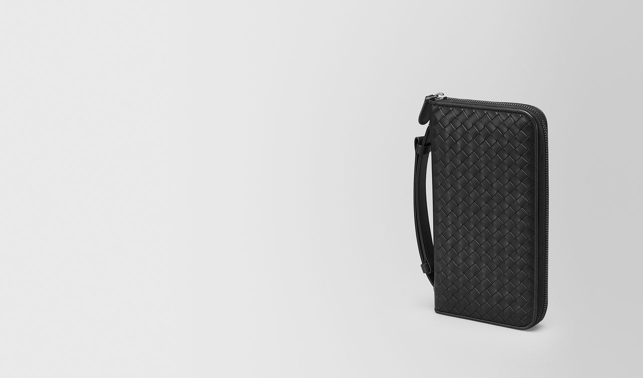 nero intrecciato document case landing