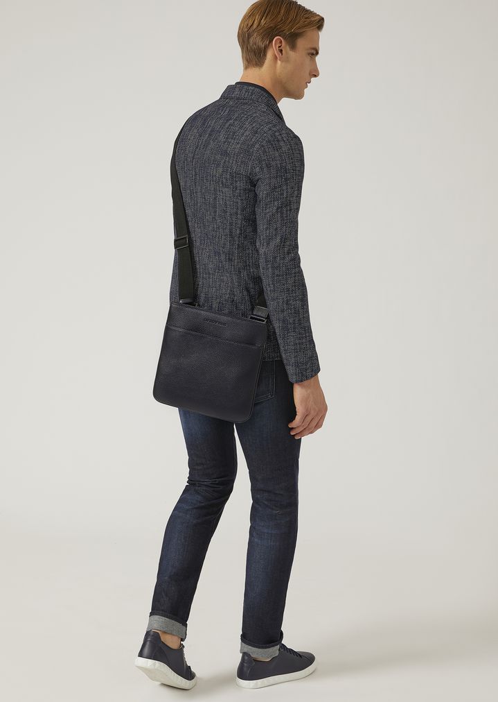 BOLSO BANDOLERA DE PIEL ABATANADA BOLSO BANDOLERA DE PIEL ABATANADA