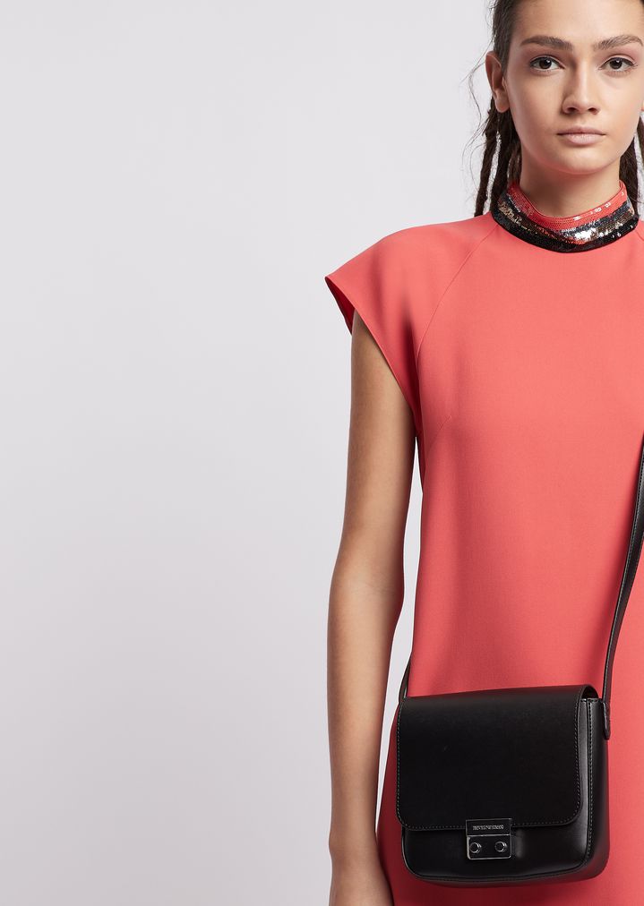 Bolso cruzado de piel sintética Bolso cruzado de piel sintética