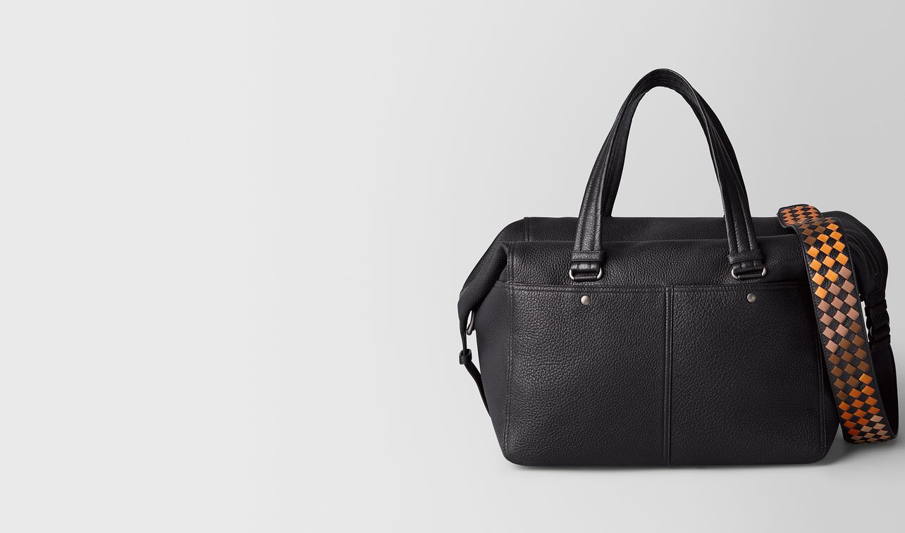 nero/dark leather cervo duffel landing