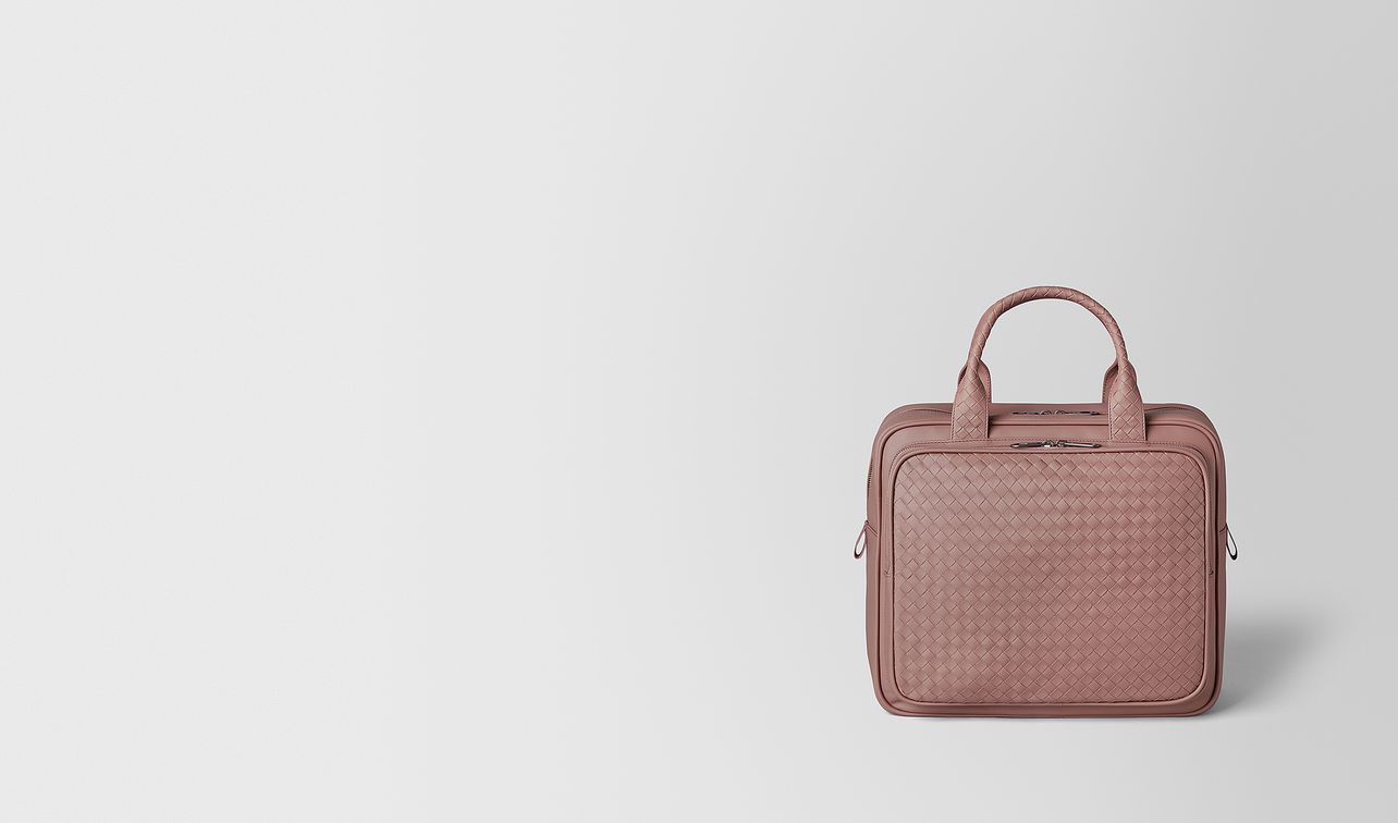 deco rose intrecciato nappa travel bag landing