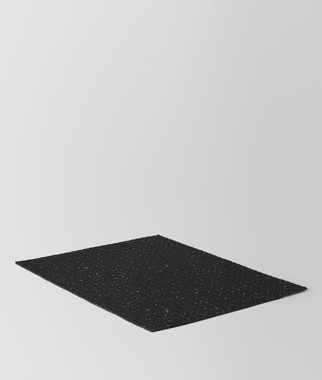 BOTTEGA VENETA NERO INTRECCIATO LINEN PLACEMAT TABLETOP E fp