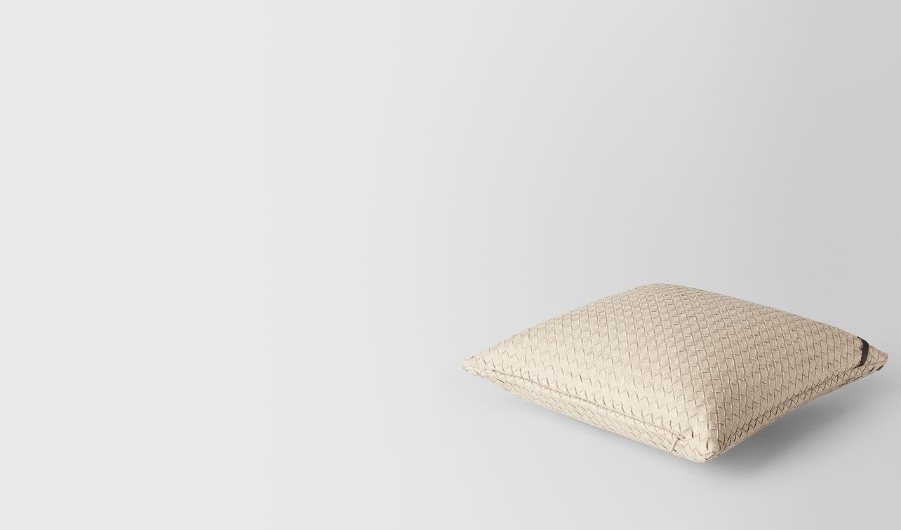palladio intrecciato linen square pillow landing