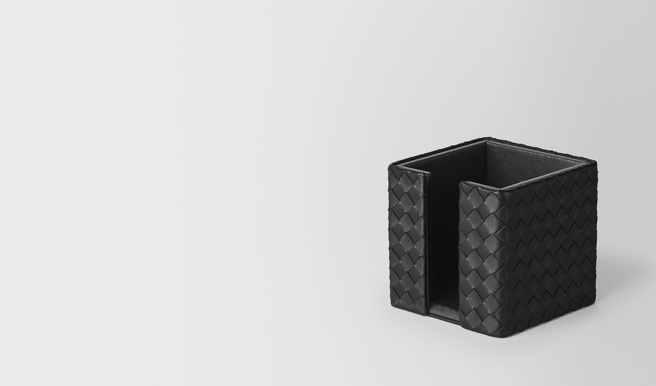 nero intrecciato nappa leather memo paper holder landing