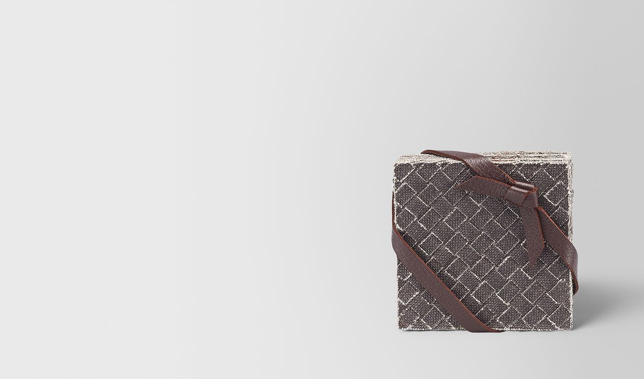 carbone intrecciato linen coasters landing