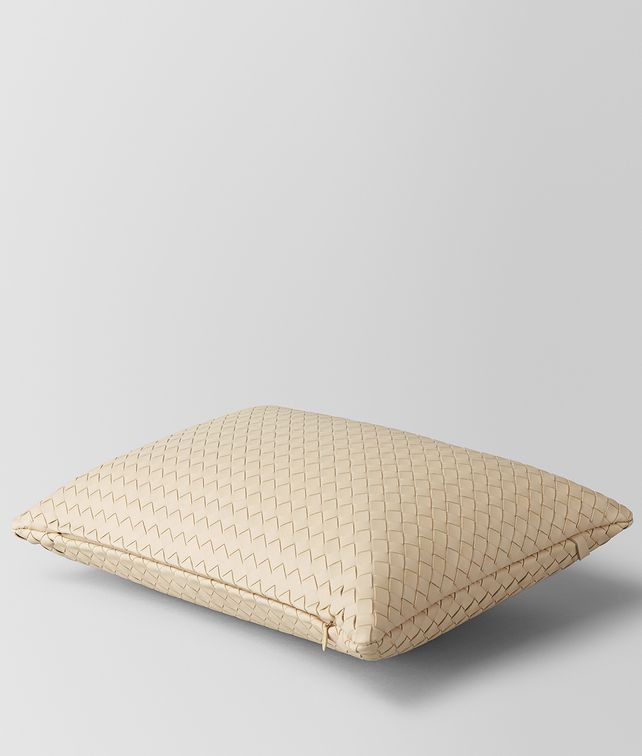 BOTTEGA VENETA PERGAMENA INTRECCIATO NAPPA LEATHER RECTANGULAR PILLOW Pillow E fp