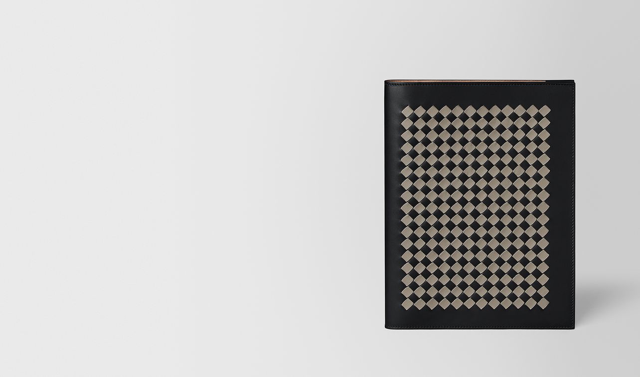 large notebook cover in intrecciato chequer landing