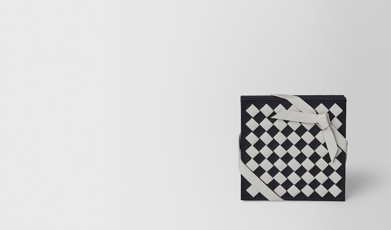 coaster in intrecciato chequer landing