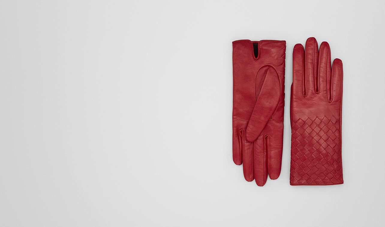 china red lamb glove landing